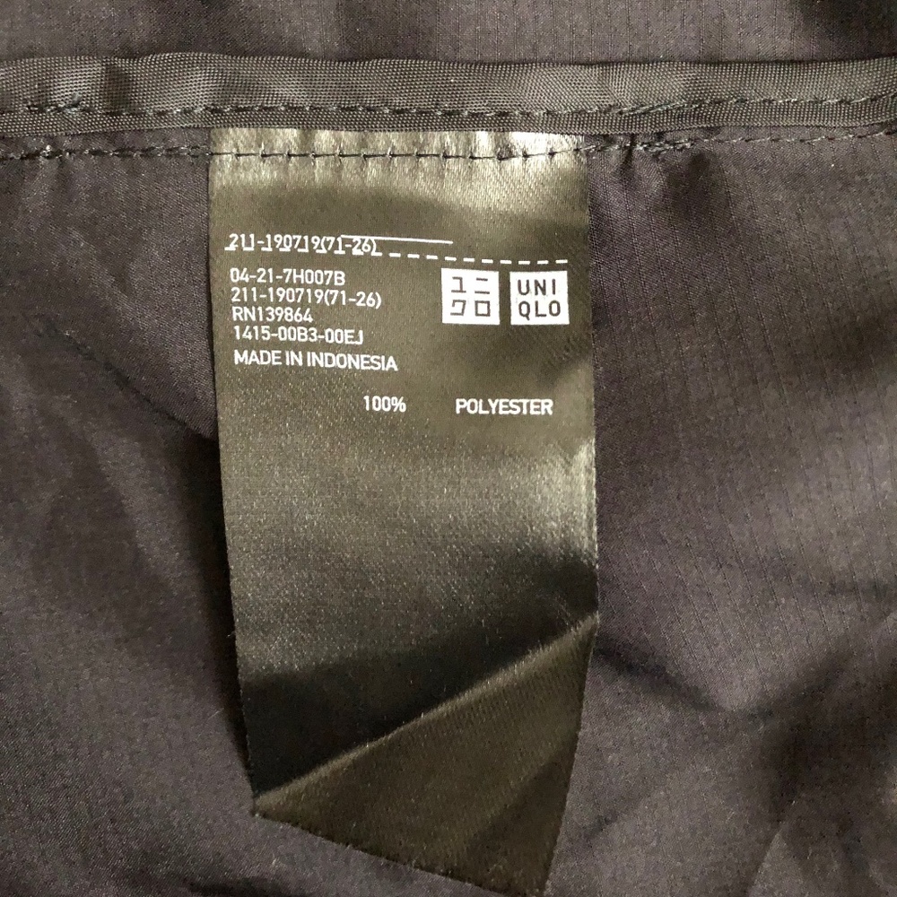 EUC Uniqlo Women's Pocketable Parka Size Large - Picture 8 of 11